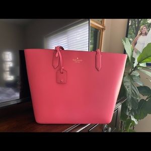 Salmon color Kate Spade Handbag !